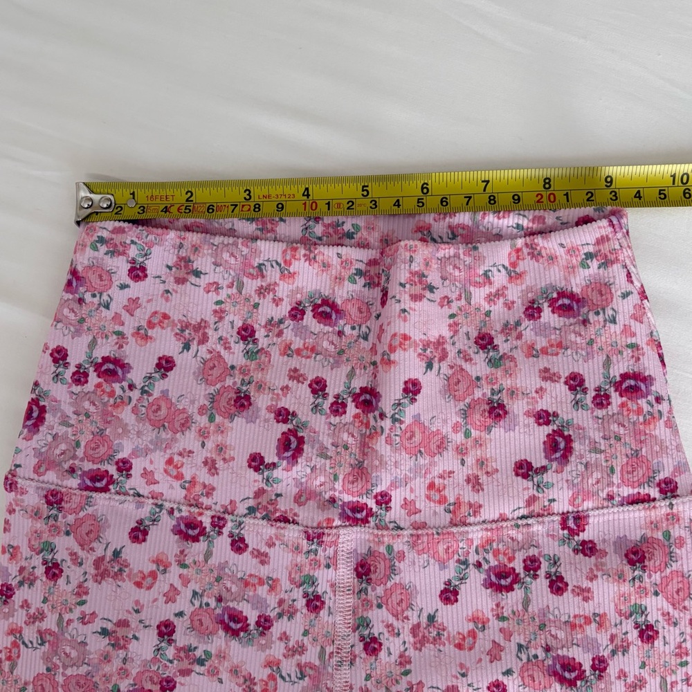 NWOT LoveShackFancy X Beach Riot Ayla Legging Ditsy Peach XS - Picture 13 of 16
